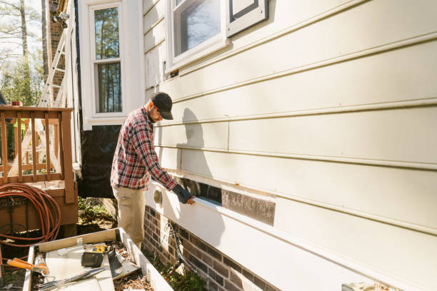Top rated local Storm Damage Siding Repair specialists in Grassflat, PA